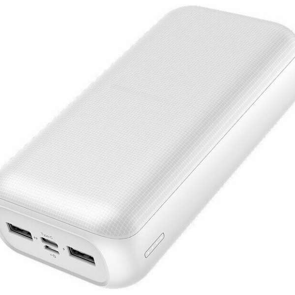 Портативное зарядное устройство GOLF G55-C 30000 мАч 1USB выход 5В/1А, 2USB выход 5В/2.1А, Type-C вы